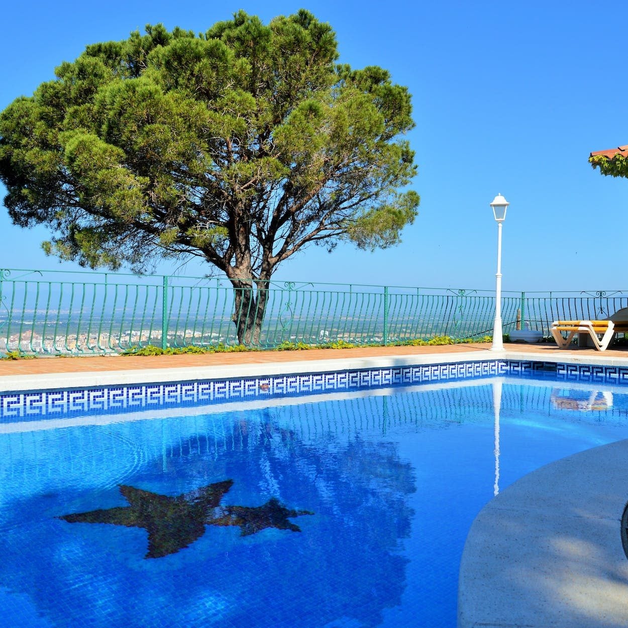 pool poolside relaxation swimming pool